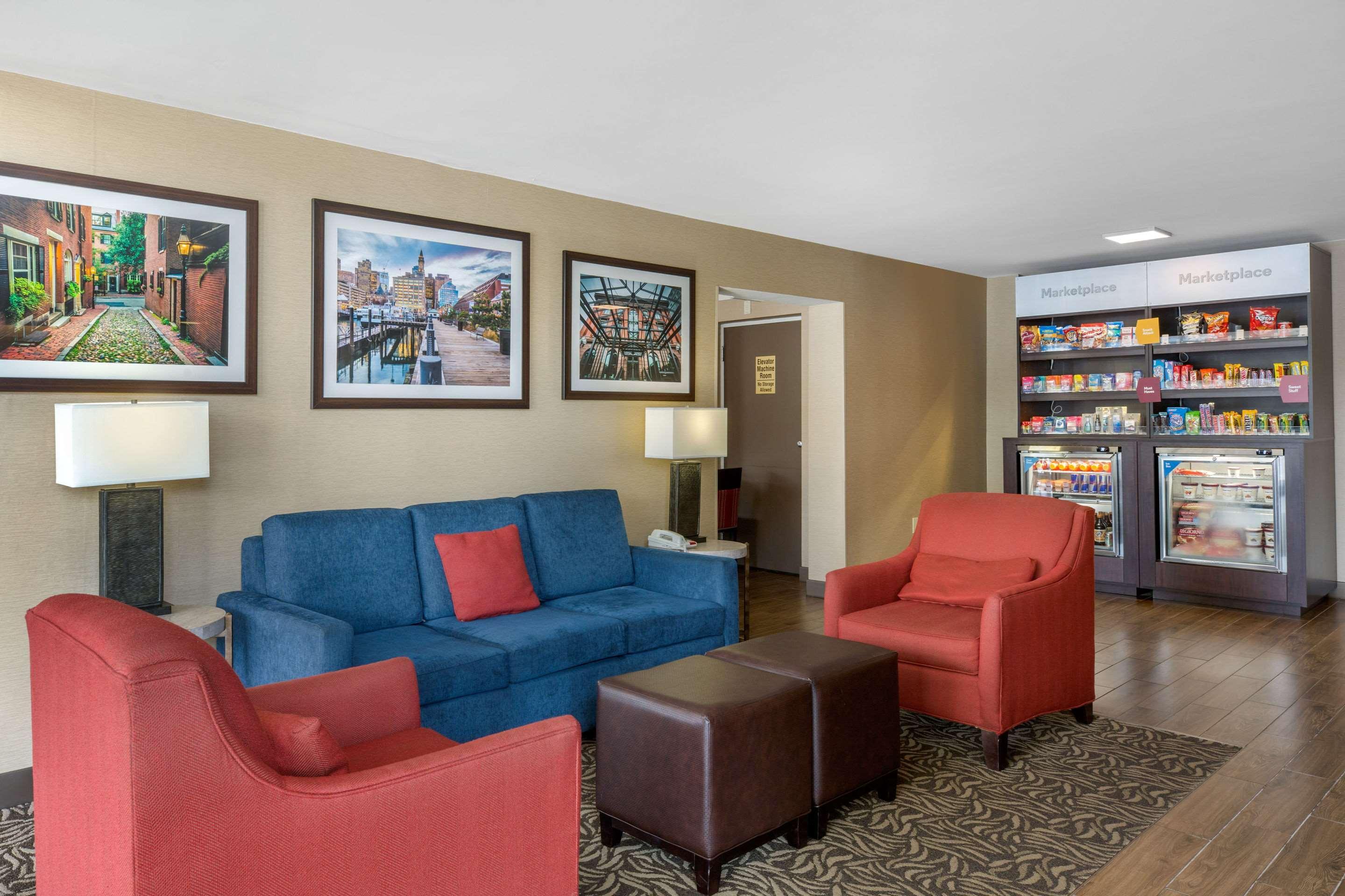 Comfort Inn Boston Exterior photo