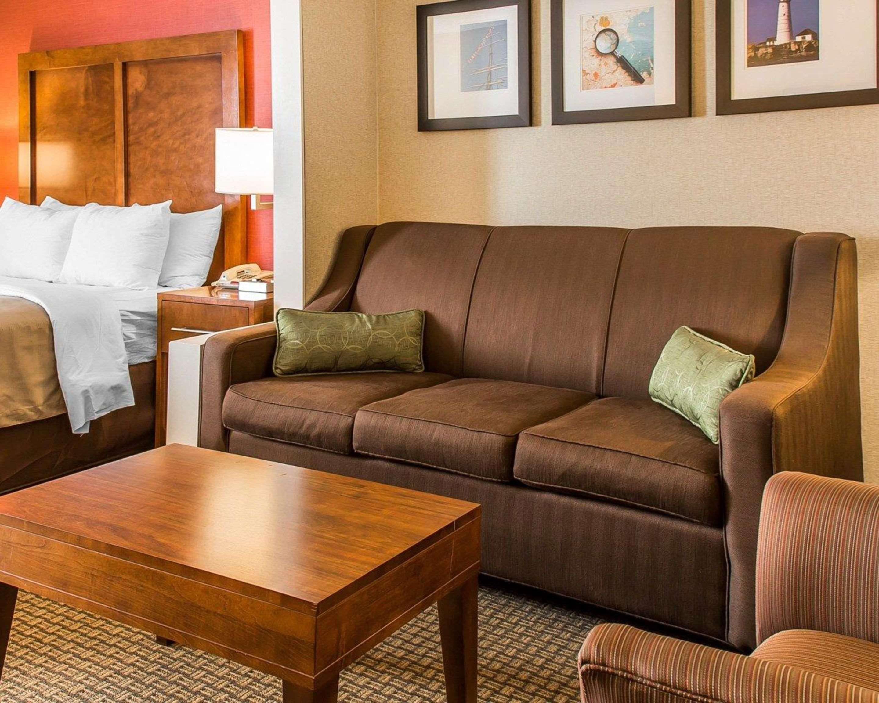 Comfort Inn Boston Exterior photo