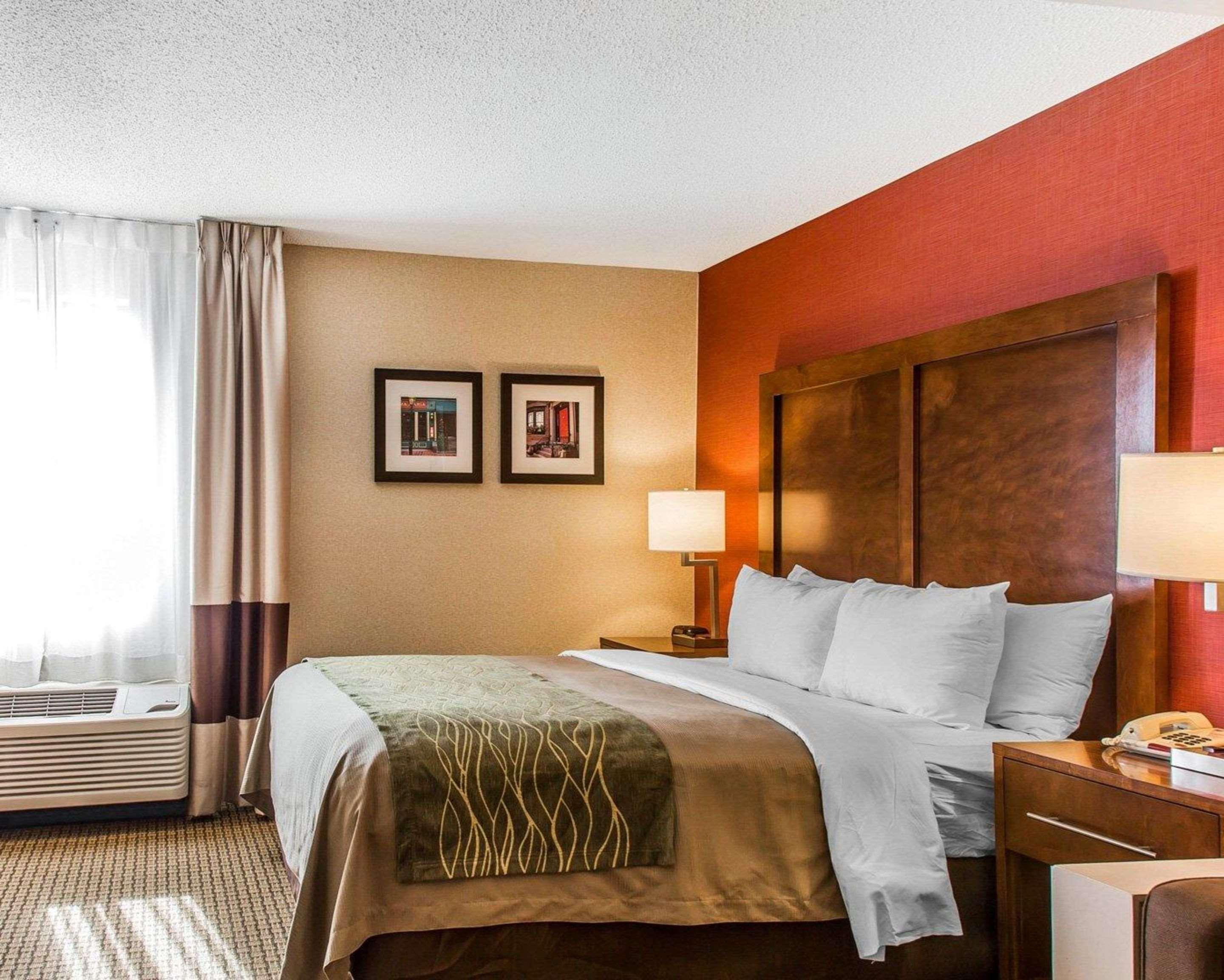 Comfort Inn Boston Exterior photo